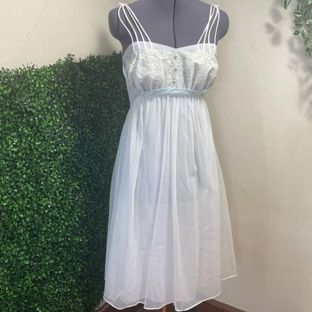 Vintage harmony nylon tricot Sz 32